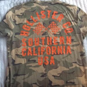 Hollister Shirt Large
